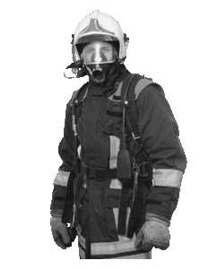 Bombero equipado durante la preparación de oposiciones de bombero en San Sebastián