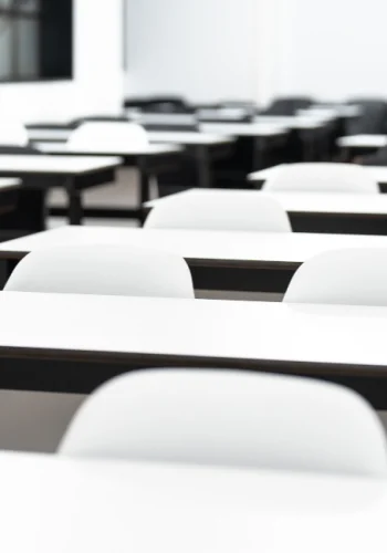 Aula para preparar oposiciones de Auxiliar Administrativo de Osakidetza en Vitoria
